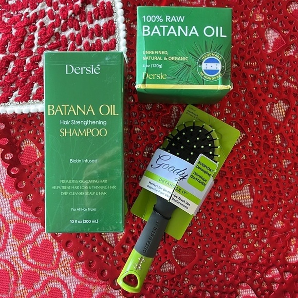 Brand New Raw Batana Oil & Strengthening Shampoo Set w/ Goody Detangling Brush - Picture 13 of 13
